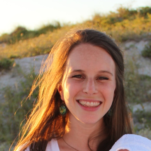 Meet your Posher, Kate - Picture 1 of 1